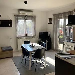 Apartman Vicinim Family Friendly Appartamento